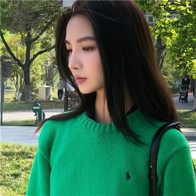 榆木湖边的房子